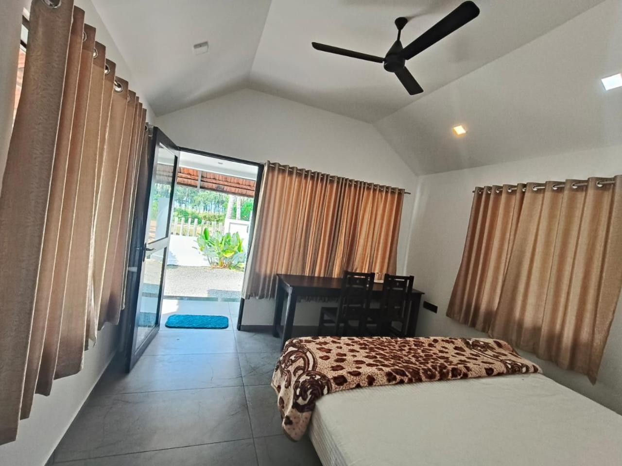 Art Marari House Homestay *